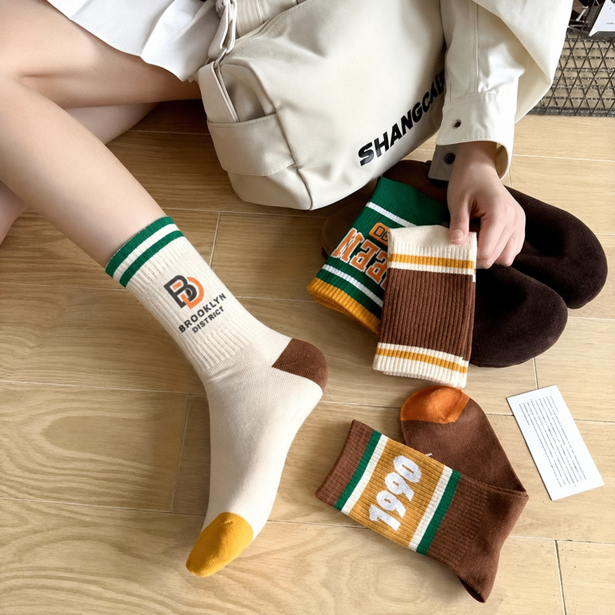 5 Pairs of Brooklyn district Men's Retro Vintage Striped Mid-Calf Socks - Image 8